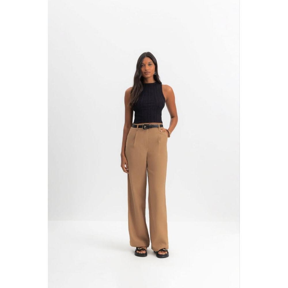 Blusa cropped feminina canelada Essendi Preto