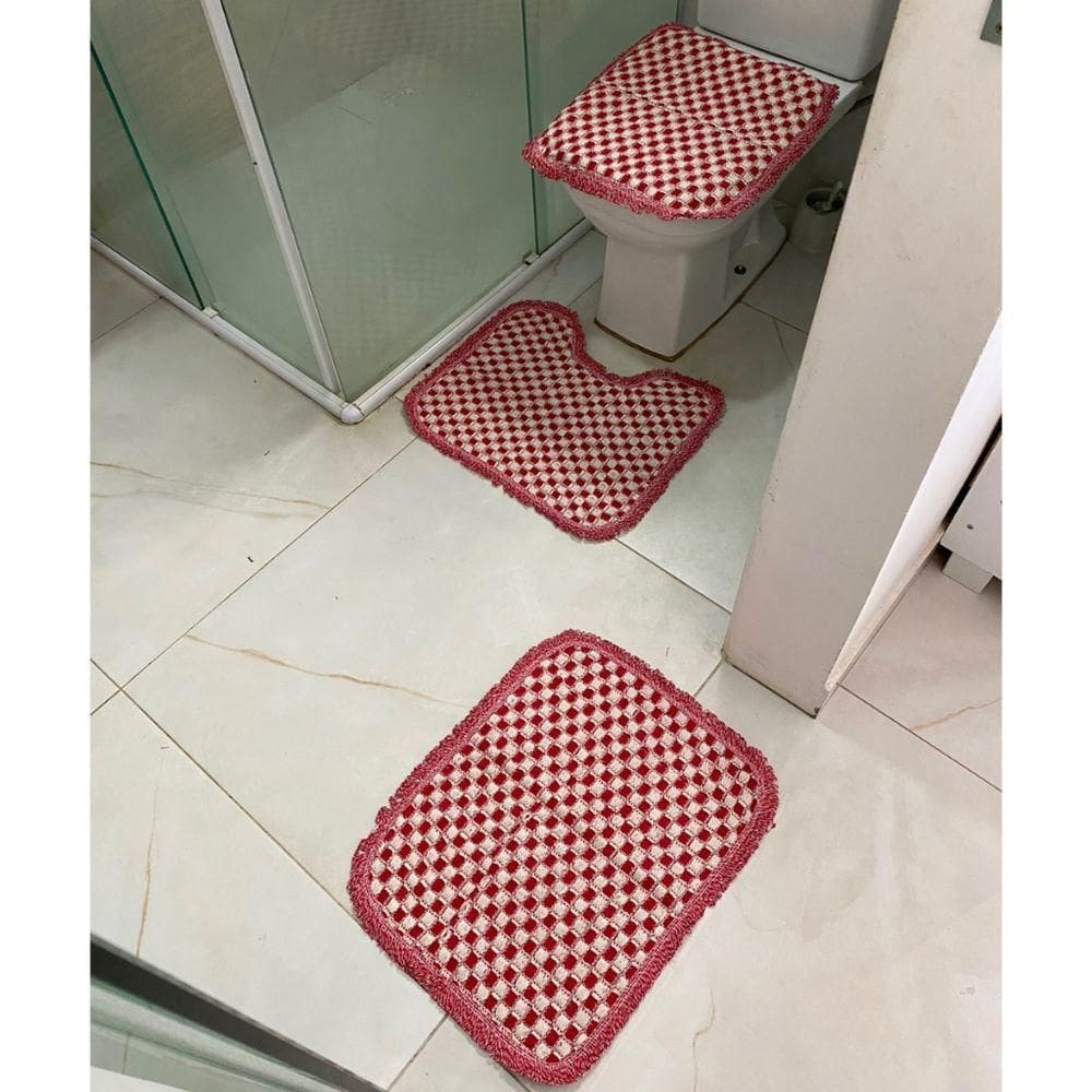 Kit 3 Peças Tapete Banheiro Xadrez Daminha Taolha De Piso Chão 50x40cm  Vermelho Liso