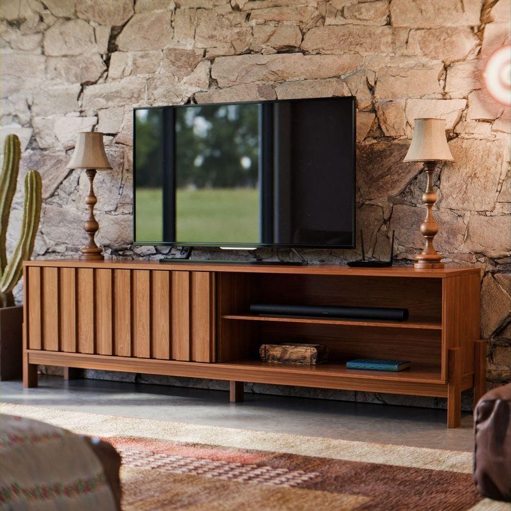 Rack Para De 65 Polegadas Com Porta Ripada De Correr New Aurora Estante E Prateleira Cinamomo Me