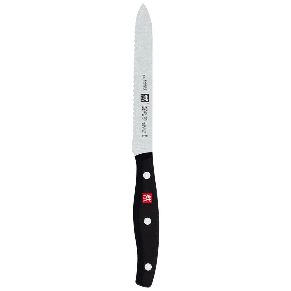 Facilite sua vida na cozinha com a Faca Utilitária ZWILLING Twin Signature de 12,7 cm em Aço Inoxidável de Alta Resistência