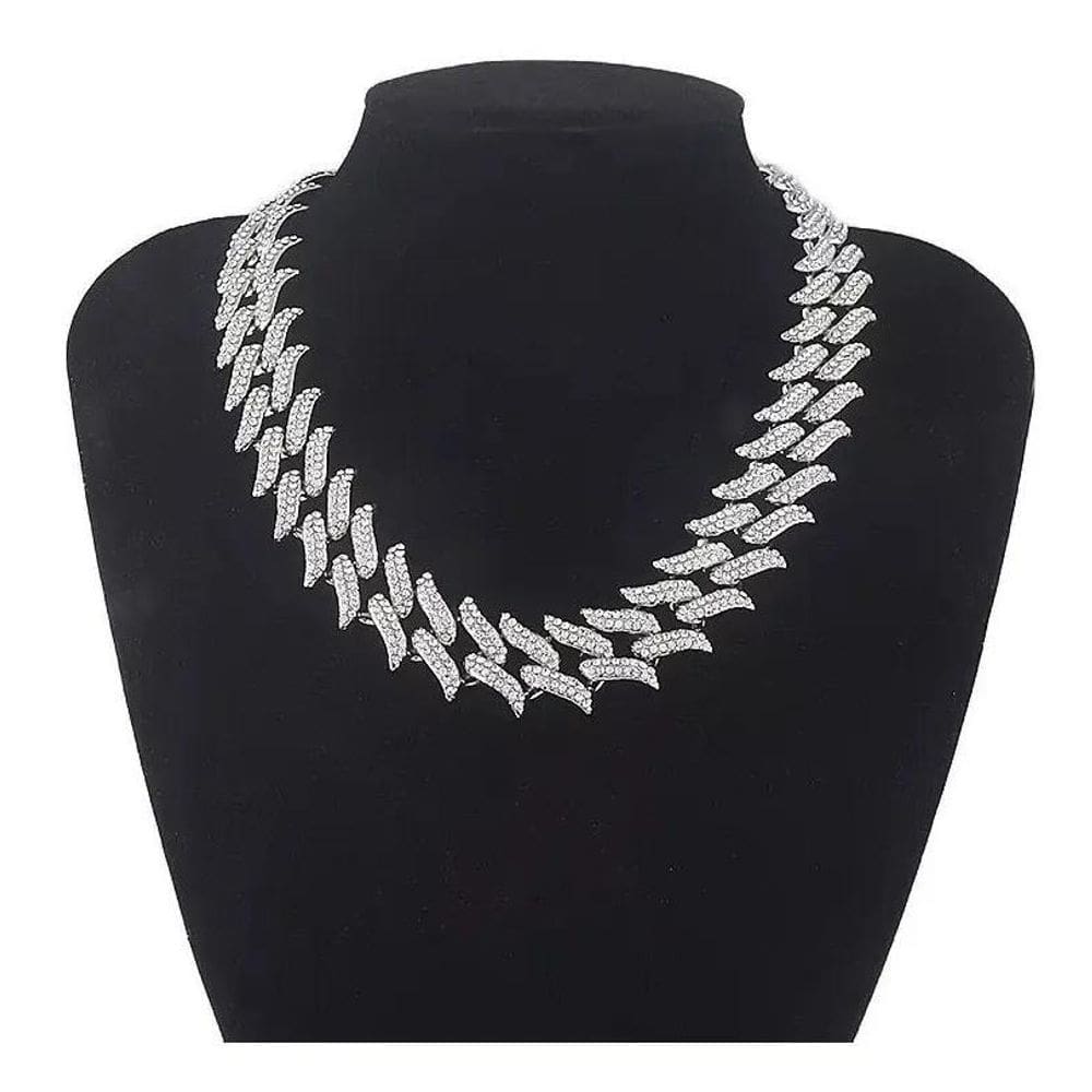 Corrente Ice Cravejada 18Mm Espinhada 50Cm Model Prateado