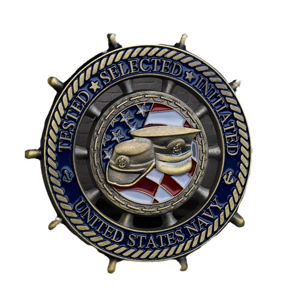 Moeda comemorativa do Desafio Naval da Marinha dos EUA com design de leme