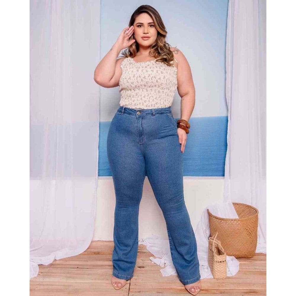 Calça Jeans Feminina Flare Petit - 31573