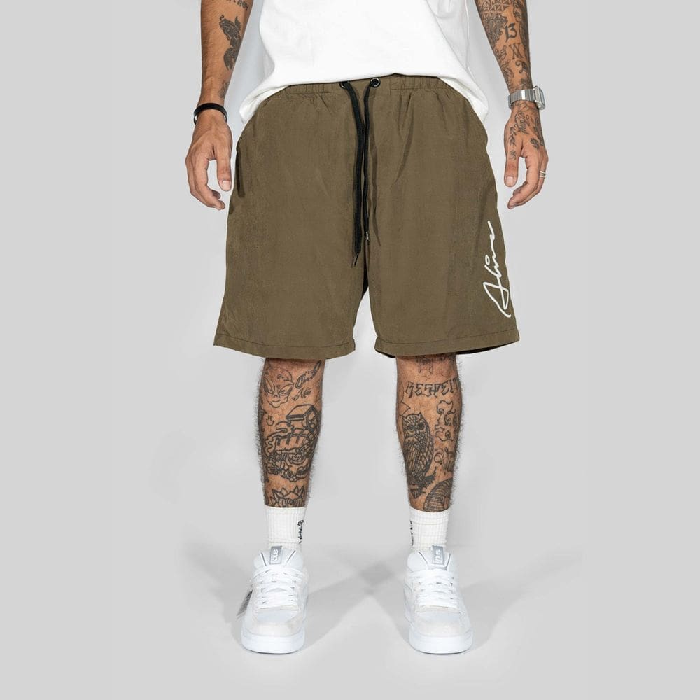 Short Alive Tec Line Marrom