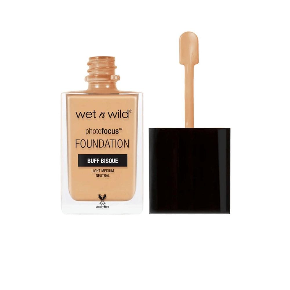 Base Photo Focus Foundation Matte Wet`N`Wild Buff Bisque
