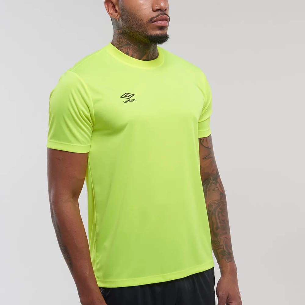 Camiseta Umbro Treino Academia Essential Comfy Masculino