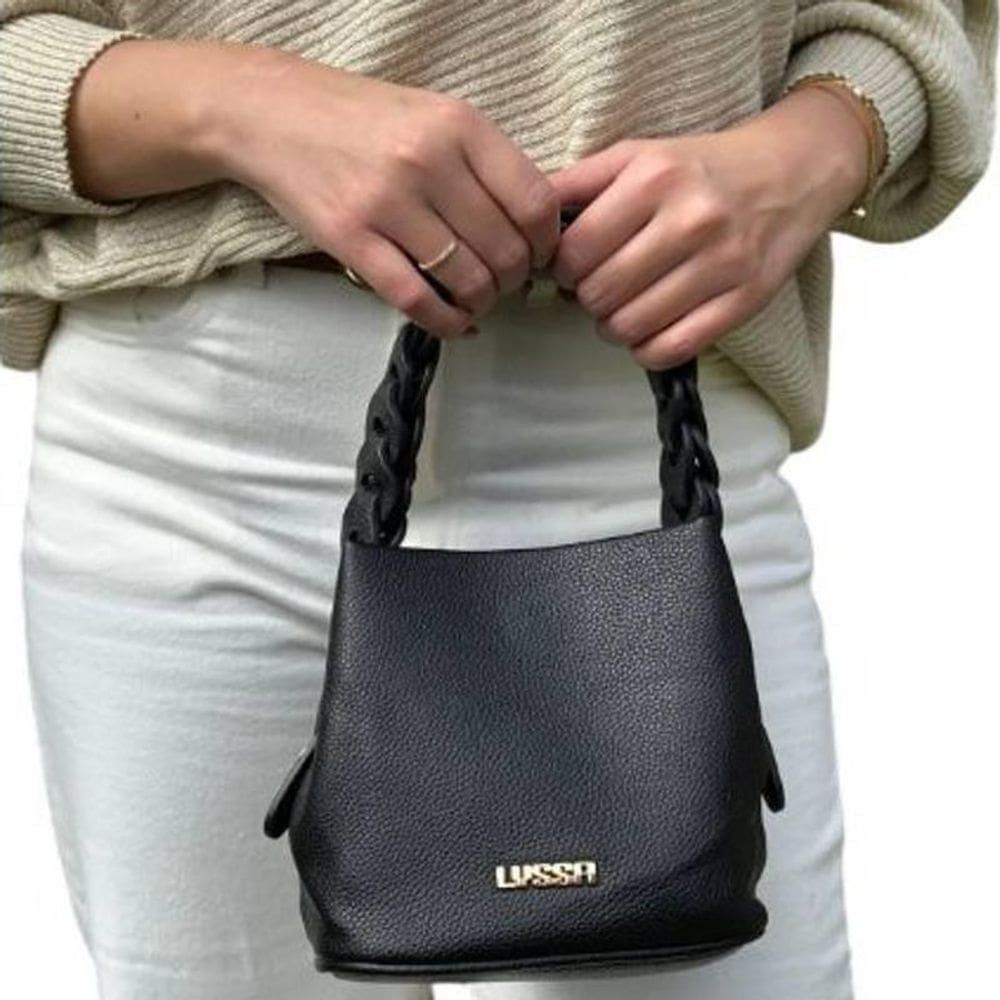 Bolsa Feminina Preta Transversal Com Alça De Mão E Ombro