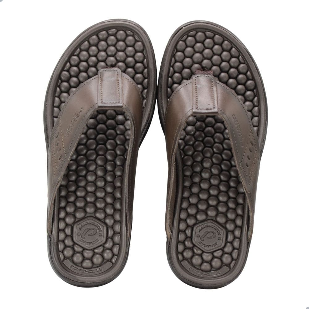 Chinelo Pegada Masculino em Couro Cravo