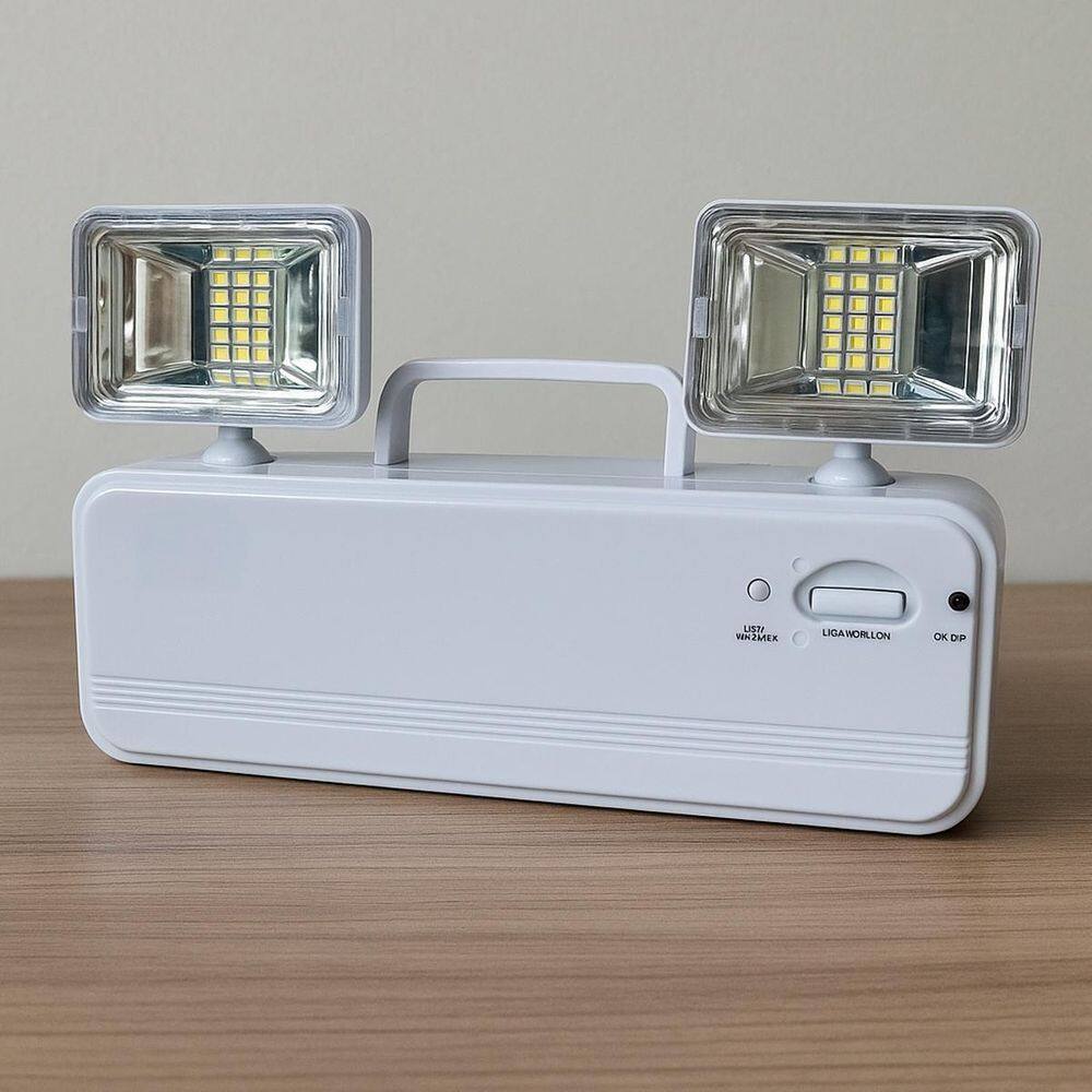 Luminária De Emergência Luz Led Para Áreas Externas