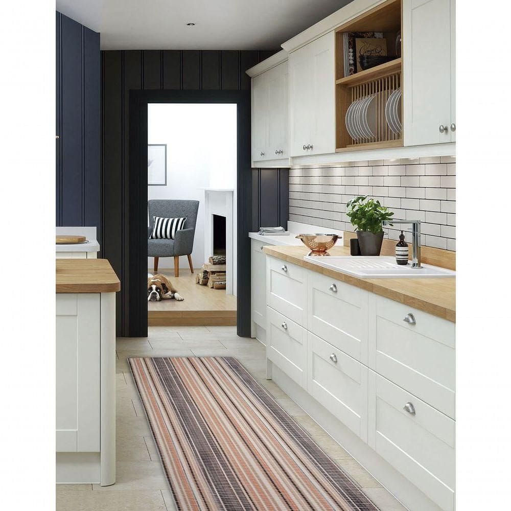 Tapete Passadeira Emborrachada Pvc Antiderrapante 0,65x4,00m Listrado Preto Marrom