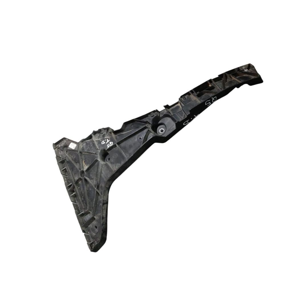 Guia Parachoque Traseiro Direito Q5 2022