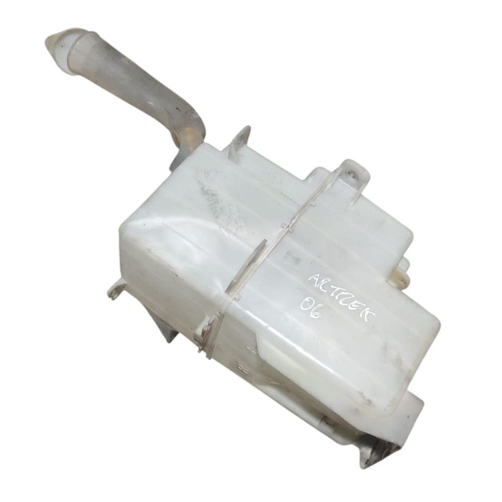 Reservatório Água Parabrisa Mitsubishi Artrek 2006