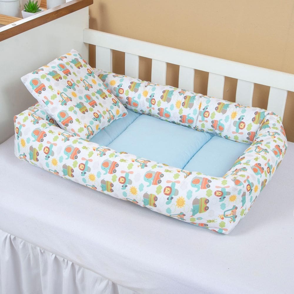 Ninho Redutor Com Almofada De Berço Bebê Menino Carrinhos