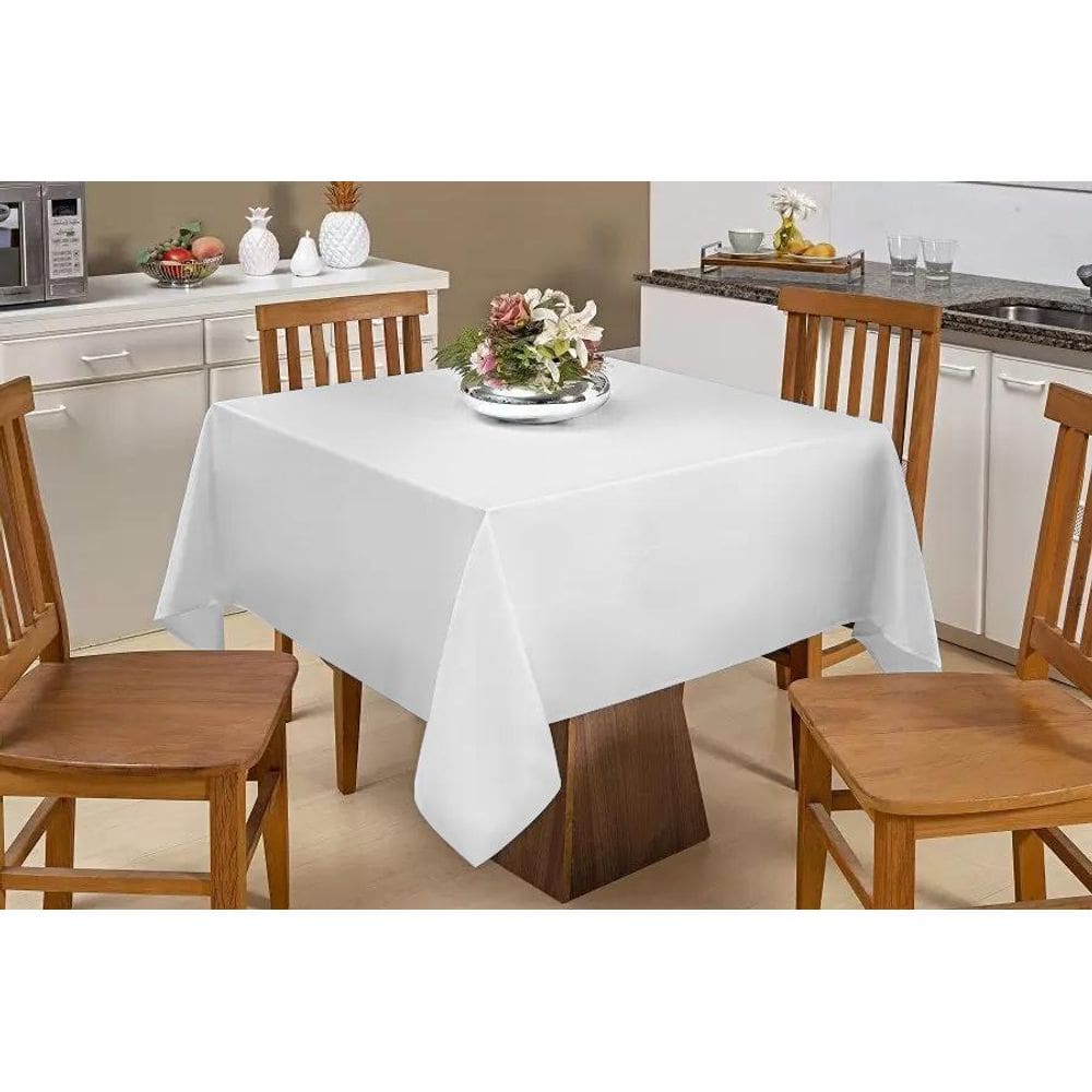 Toalha De Mesa Quadrada 1,50X1,50 Vison Branco 4 Lugares