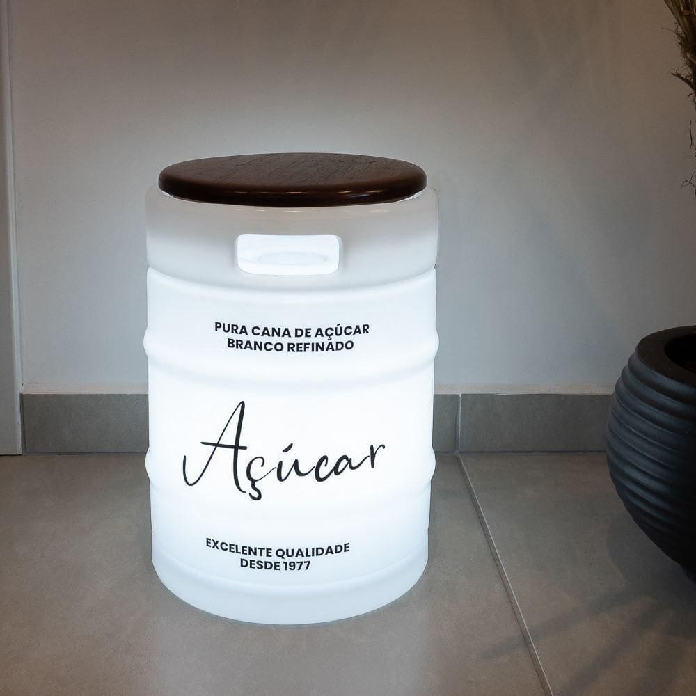 Luminária Banco Barril: Estilo E Iluminação Para Seu Cantinho Especial