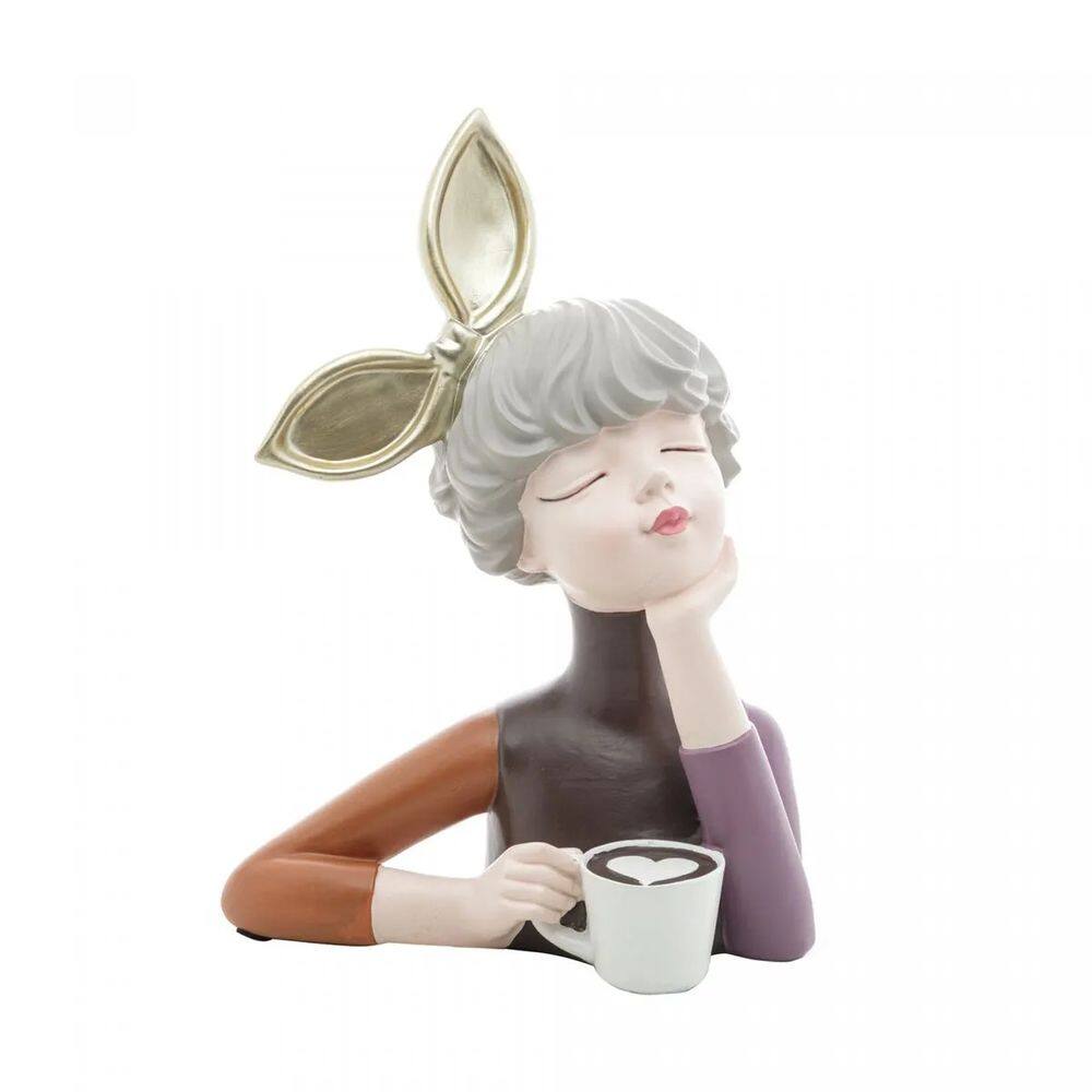 Boneca com Xicara em Resina 21x12x29cm Wolff