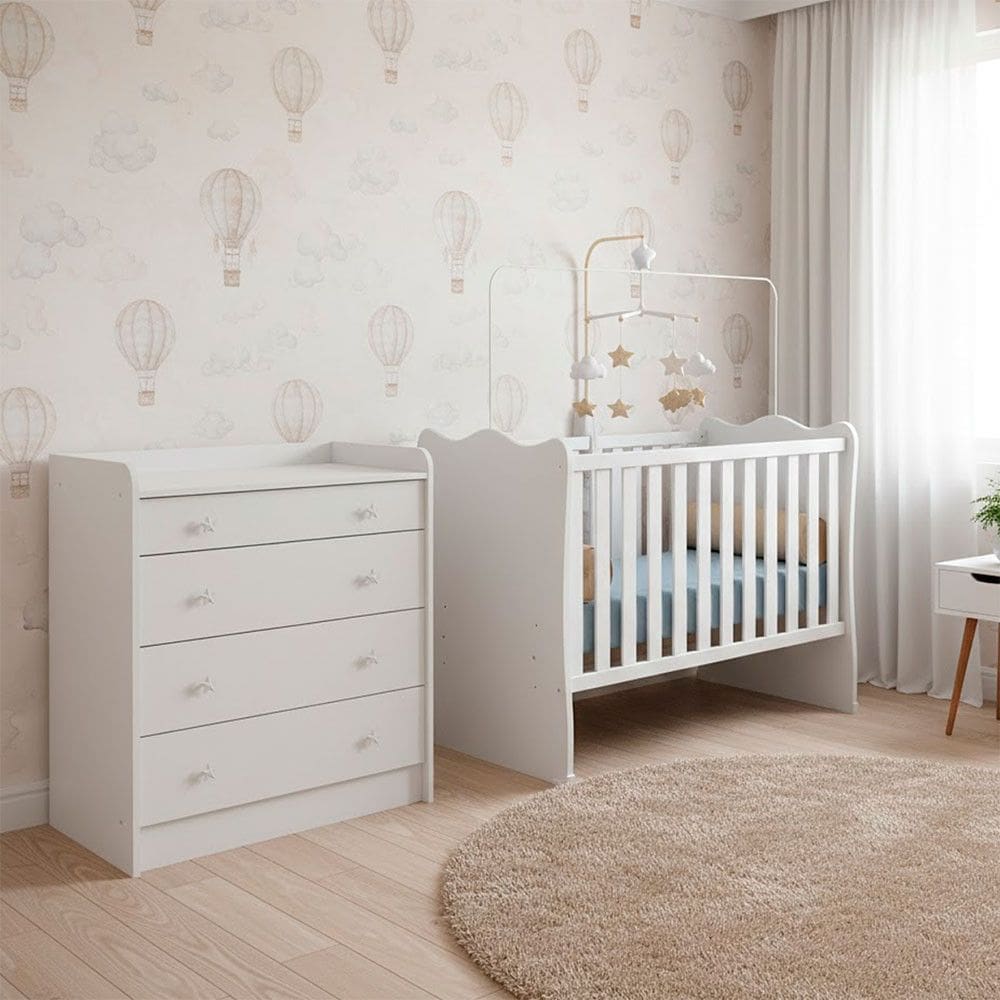 Quarto de Bebe Infantil Doce Sonho Berco e Comoda com Trocador 4 Gavetas Qmovi
