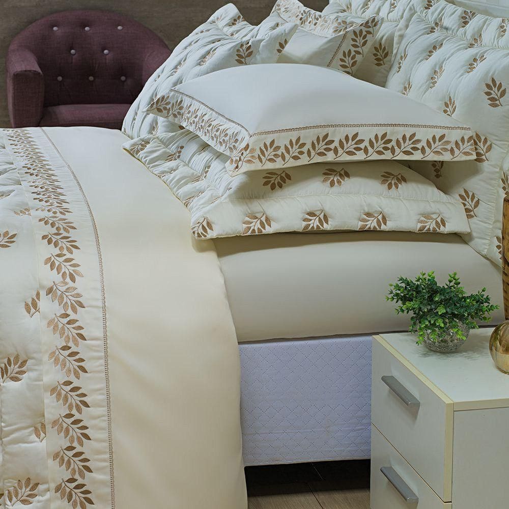 Jogo Cama Lençol Garland Queen Bordado 100% Algodão Acetinado 400 Fios 4 Peças - Palha E Fendi