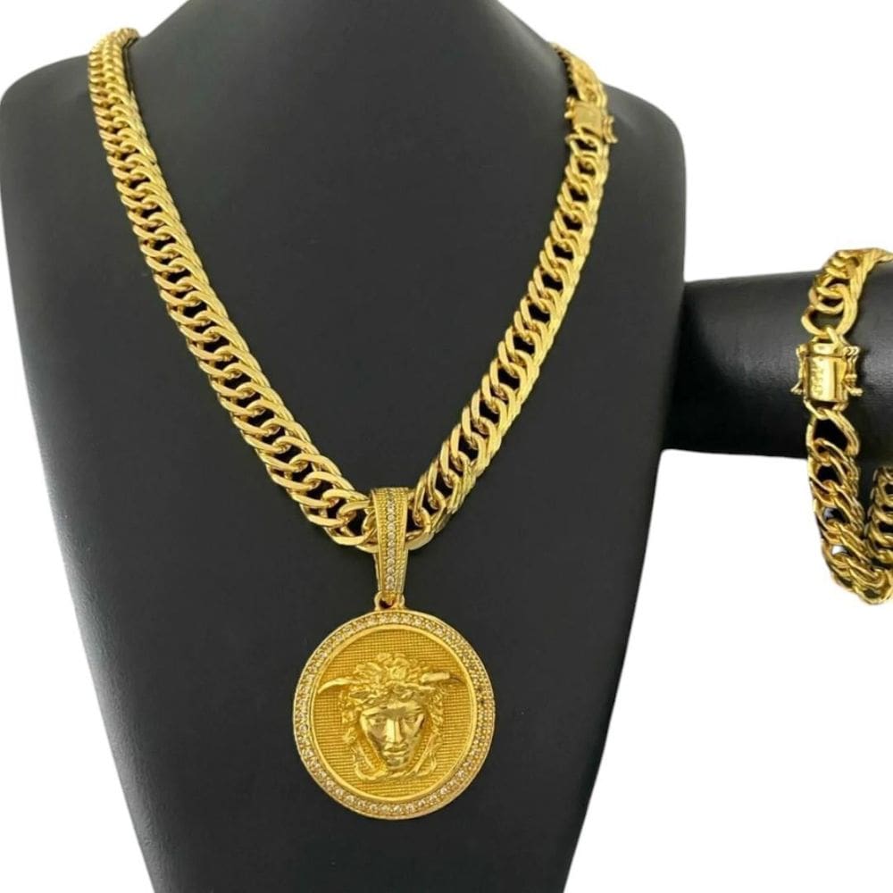 Kit Grumet 11Mm Pingente Medusa - Banhado A Ouro 18K