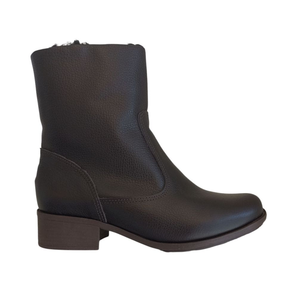 Bota Feminina Café em Couro Forrada com Lã Salto Baixo Frio