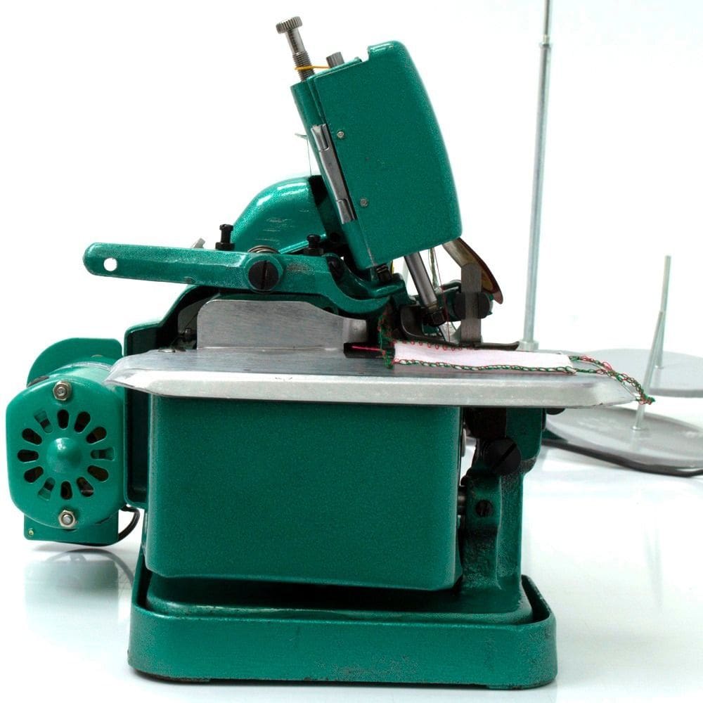 Overloque Com Motor Acoplado Semi Industrial- 110 Ou 220v