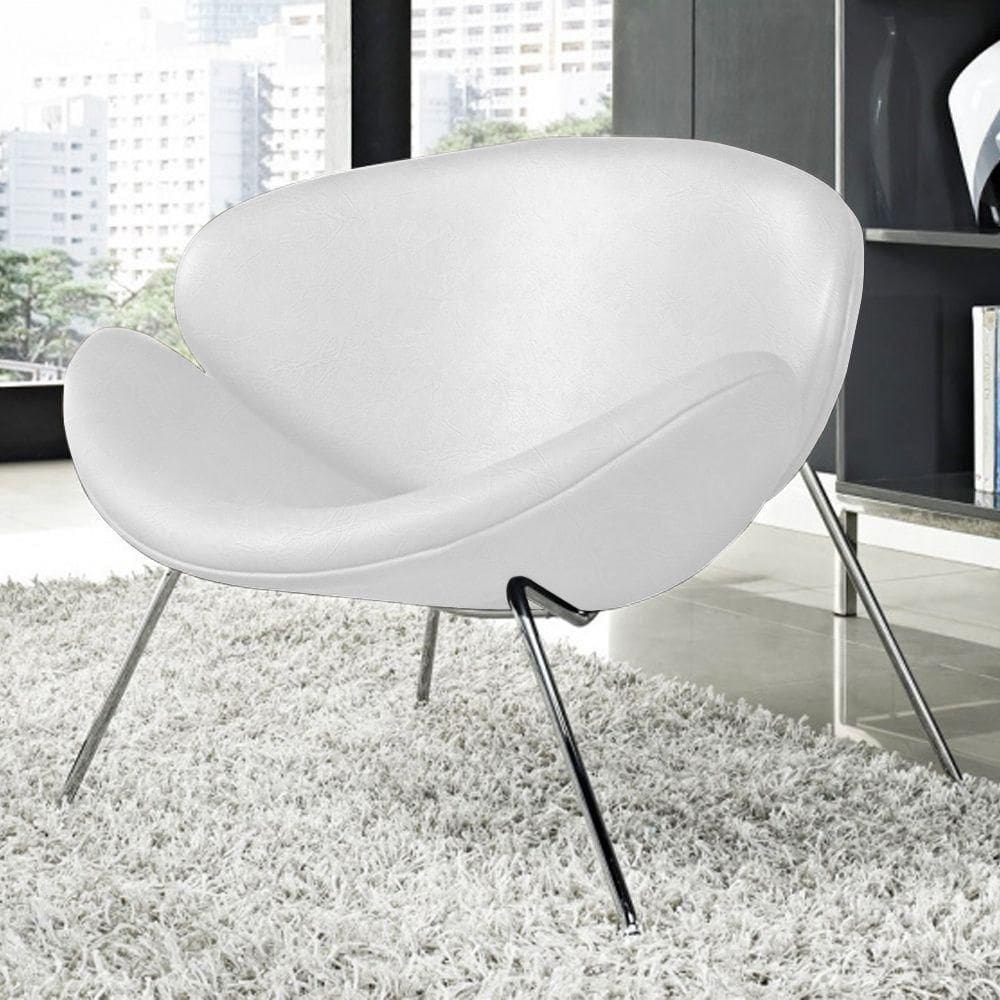 Poltrona Trevo Couro Natural Branco Base Cromada