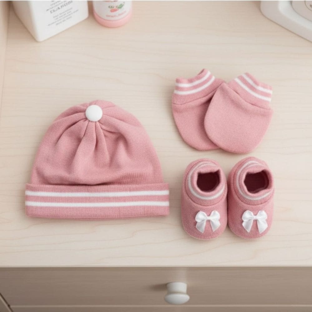 Kit Sapatinho + Luva + Touca de Tricot Rosa 0 a 3 meses Saída de Maternidade Fio de Amor Baby