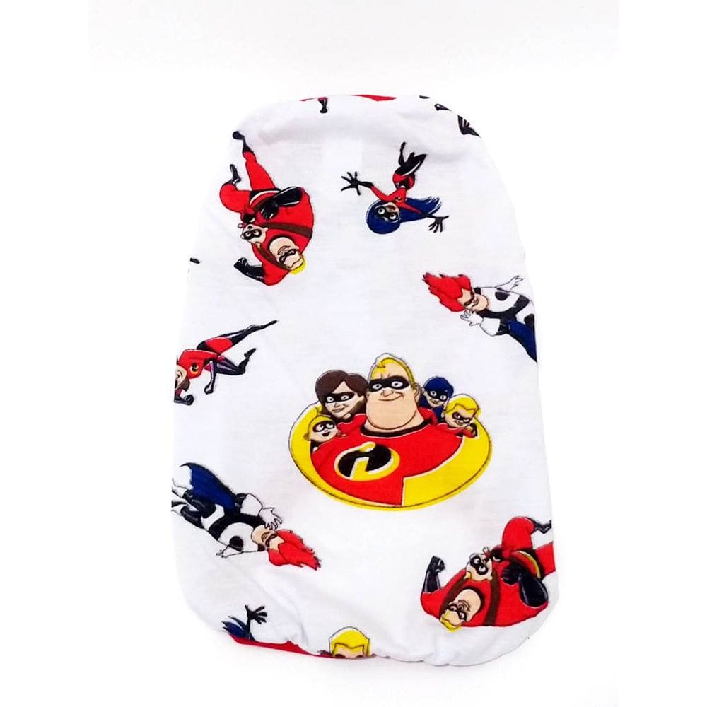 Camiseta Estampa Os Incríveis branca  Tamanho M