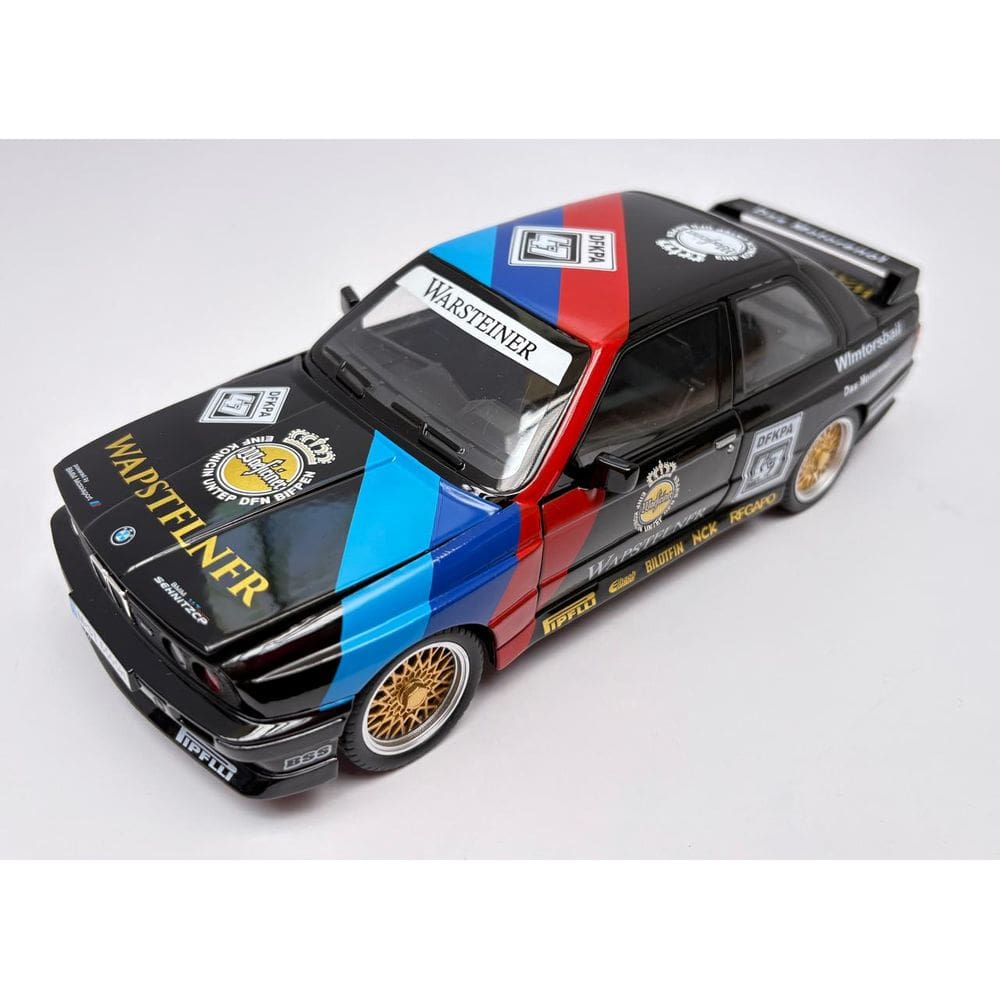Bmw M3 E30 Die Cast 1:24 DFKPA 47 Preta