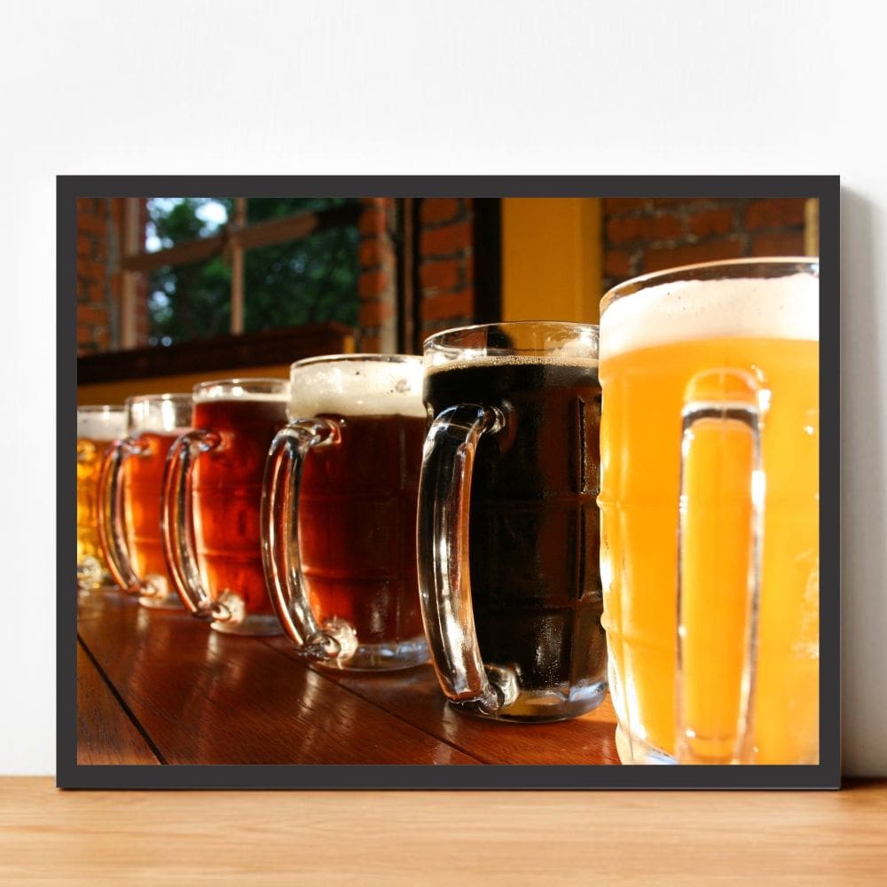 Quadro Com Moldura Cerveja Álcool Espuma Bar Balcão Canecas