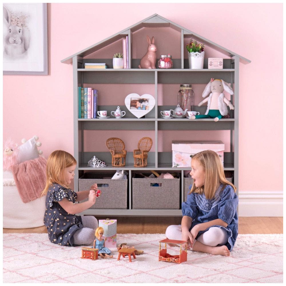 Estante-casa de bonecas infantil Martha Stewart Kids’ Deluxe Dollhouse Bookcase cinza em madeira com 10 nichos e bins de tecido