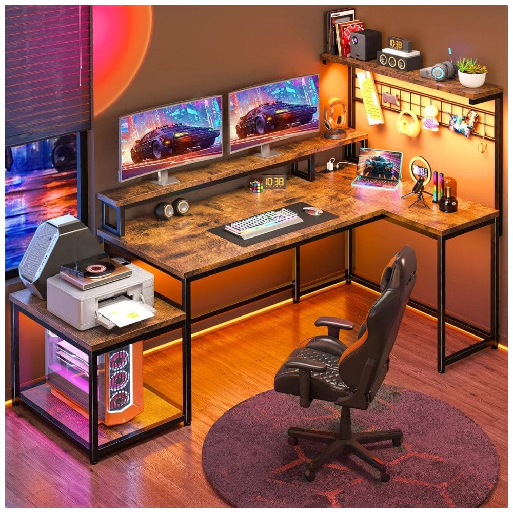 Mesa Gamer em L EnHomee 160 cm com Luzes LED e Tomadas Elétricas, Design Reversível com Prateleiras de Armazenamento e Ganchos