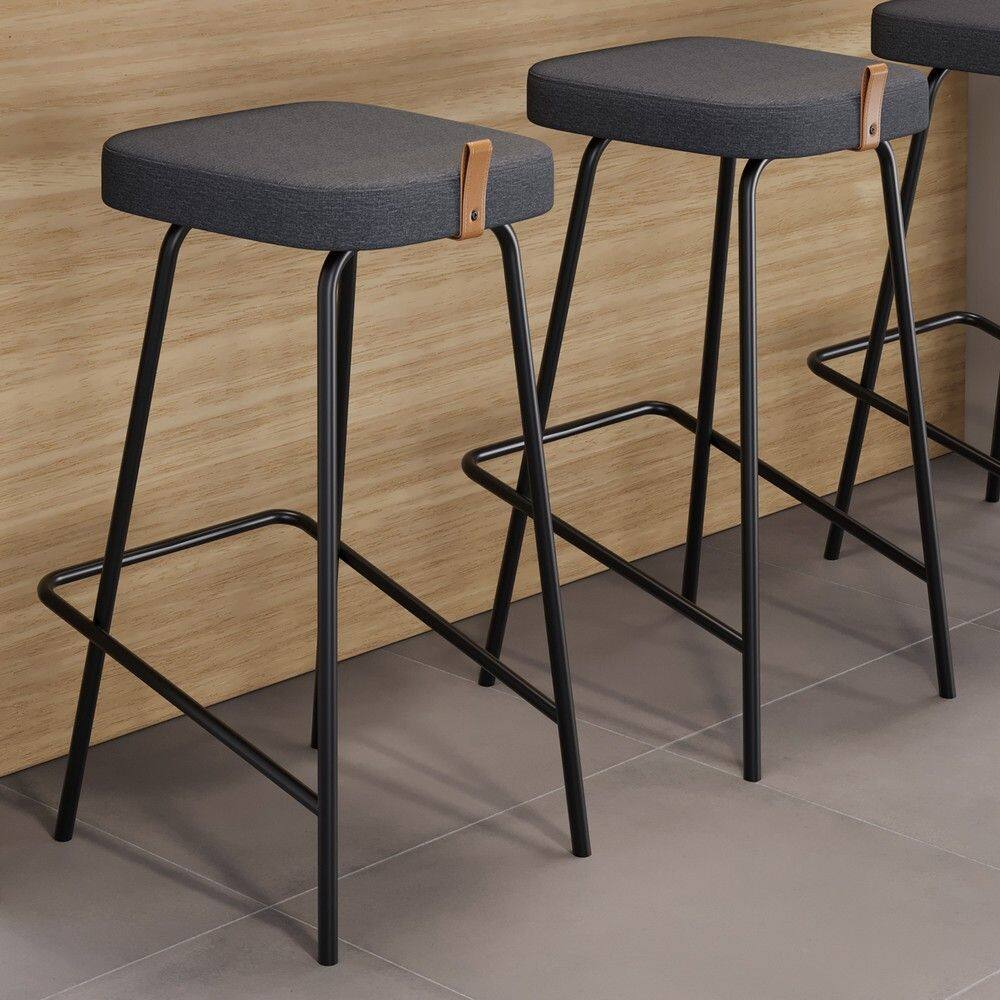 Kit 02 Banquetas Médias Para Cozinha Vik Estofada Linho Grafite - Abmaza