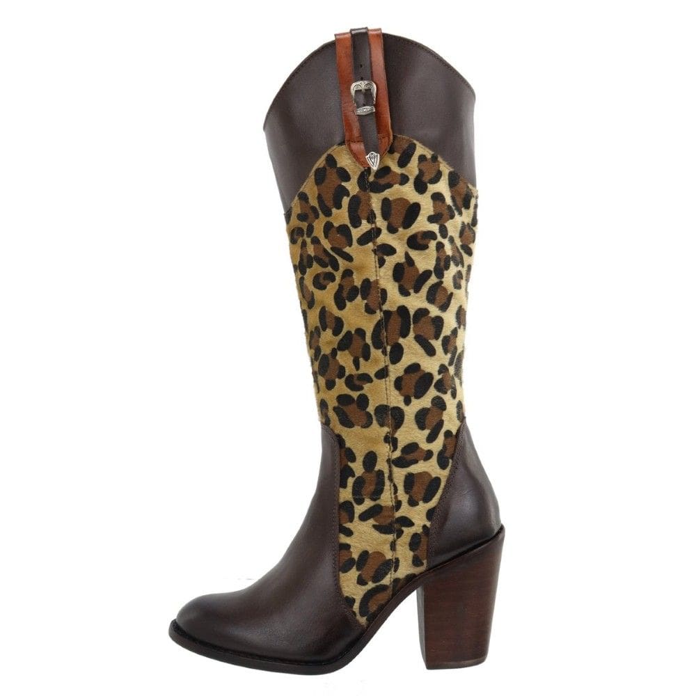Bota Feminina Em Couro Cano Alto Salto Alto Bloco Detalhe Animal Print Onça Detalhe Fivela Lateral