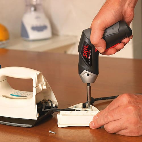 imagem-Parafusadeira à Bateria Skil Versão Básica 2000 - 3.6V - 110V