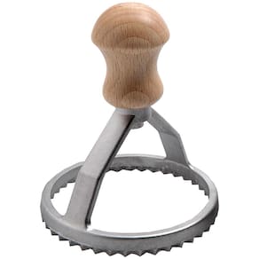 Cortador de Pressão para Ravioli Eppicotispai Redondo em Alumínio - 8 cm